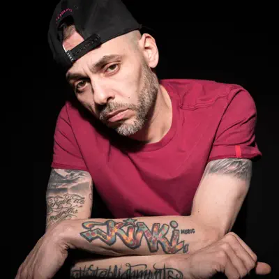 Listen to Chulito Camacho, watch music videos, read bio, see tour dates & more!