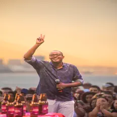 收听 Renato Milagres、观看音乐视频、阅读小传、查看巡演日期等 ！