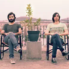 收听 Dramamini、观看音乐视频、阅读小传、查看巡演日期等 ！