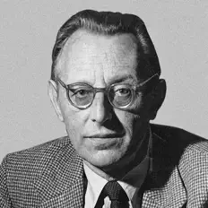 Hör dir Carl Orff an, schau dir Musikvideos an, lies die Biografie, finde Tourdaten und mehr!