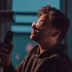 Listen to Erfan Abra, watch music videos, read bio, see tour dates & more!