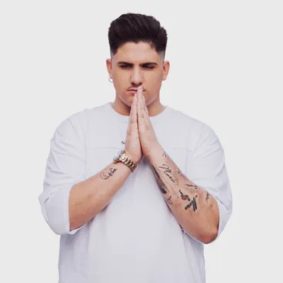 Listen to Alejandro Mora, watch music videos, read bio, see tour dates & more!