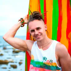 Listen to Марлины, watch music videos, read bio, see tour dates & more!