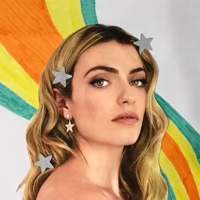 Listen to Lola Lennox, watch music videos, read bio, see tour dates & more!