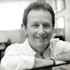 Dengarkan Francesco Spagnolo, tonton video musik, baca bio, lihat tanggal tur & lainnya!