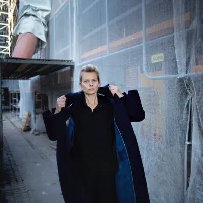 Listen to Henriette Sennenvaldt, watch music videos, read bio, see tour dates & more!