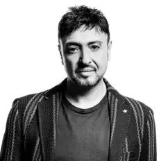 Listen to Gigi Finizio, watch music videos, read bio, see tour dates & more!