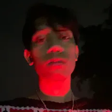 Dengarkan Clevt, tonton video musik, baca bio, lihat tanggal tur & lainnya!