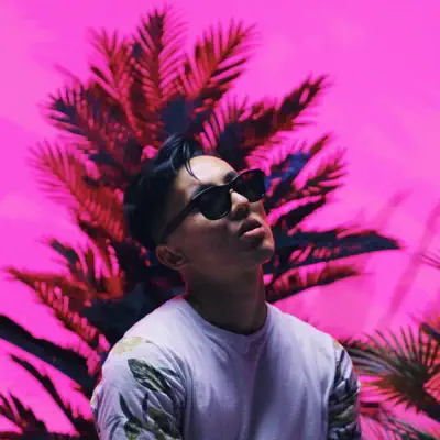Listen to Lui Peng, watch music videos, read bio, see tour dates & more!