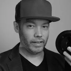 Asmr Destinyを聴いたり、ミュージックビデオを鑑賞したり、経歴やツアー日程などを確認したりしましょう！