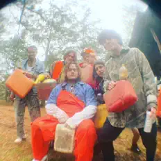 Ouve Aldente, vê vídeos de música, lê a biografia, vê as datas da digressão e muito mais!