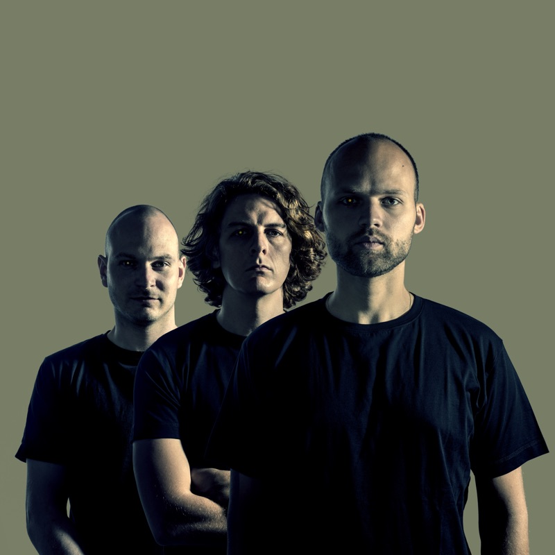 Song - Gutterpump (Matta Remix) - Noisia