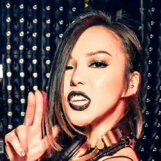 聆聽 CYDNEY 欣怡、觀看音樂影片、閱讀小傳、查看巡演日期等！