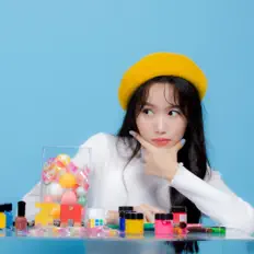 收听 王乔尹、观看音乐视频、阅读小传、查看巡演日期等 ！