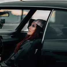 Sonia Kiloを聴いたり、ミュージックビデオを鑑賞したり、経歴やツアー日程などを確認したりしましょう！