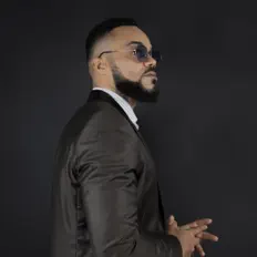 Ακούστε περιεχόμενο από Stefan King, παρακολουθήστε μουσικά βίντεο, διαβάστε το βιογραφικό, δείτε ημερομηνίες περιοδείας, και πολλά ακόμη!