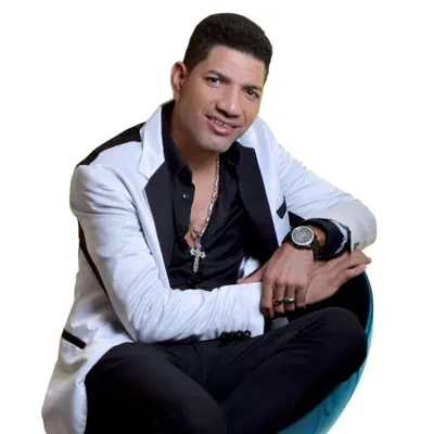 Listen to El Varon de la Bachata, watch music videos, read bio, see tour dates & more!