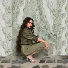 聆聽 Ноэмия Бирхияева、觀看音樂影片、閱讀小傳、查看巡演日期等！