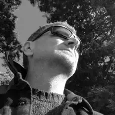 Ascolta Mark Millar, guarda video musicali, leggi la biografia, vedi le date del tour & altro!