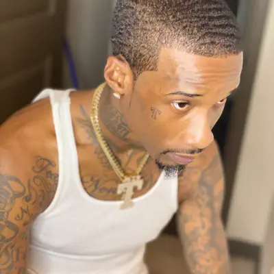 Listen to JayRich, watch music videos, read bio, see tour dates & more!