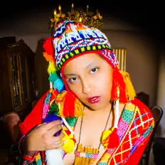 Posłuchaj wykonawcy Peruviandurags, obejrzyj teledyski, przeczytaj biografię, zobacz daty tras koncertowych i nie tylko!