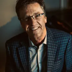 收听 Jeff Stice、观看音乐视频、阅读小传、查看巡演日期等 ！