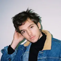 Ascolta Franco Masini, guarda video musicali, leggi la biografia, vedi le date del tour & altro!