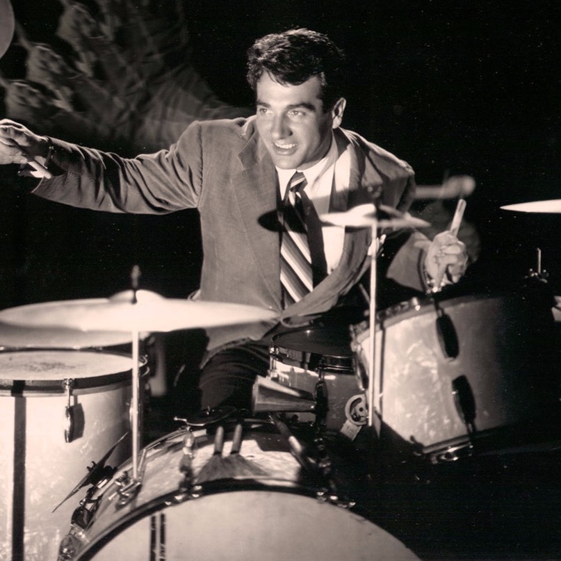 Фото Gene Krupa and His Orchestra