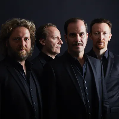 Kaiser Quartett을(를) 듣고, 뮤직 비디오를 보고, 약력을 읽고, 투어 일정 등을 확인하세요!