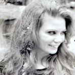 Hülya Polat