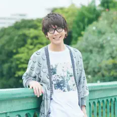Listen to 花江夏樹, watch music videos, read bio, see tour dates & more!