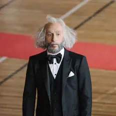 Лев Валерьяныч सुनें, म्यूज़िक वीडियो देखें, बायो पढ़ें, दौरे की तारीखें और बहुत कुछ देखें!