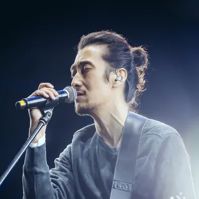 Listen to 满江, watch music videos, read bio, see tour dates & more!