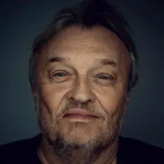 Listen to Krzysztof Cugowski, watch music videos, read bio, see tour dates & more!