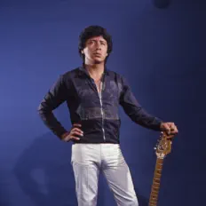Dengarkan Los Invasores de Progreso, tonton video musik, baca bio, lihat tanggal tur & lainnya!