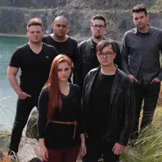 Escucha a Megafone, mira videos musicales, lee su biografía, consulta las fechas de las gira y más.