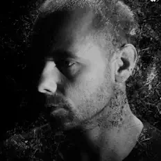 Escucha a Hyper, mira videos musicales, lee su biografía, consulta las fechas de las gira y más.