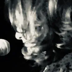 Dengarkan Lauren White, tonton video musik, baca bio, lihat tanggal tur & lainnya!
