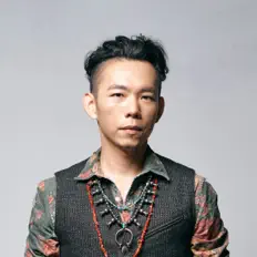 Ouve Lin Zong-Xing, vê vídeos de música, lê a biografia, vê as datas da digressão e muito mais!