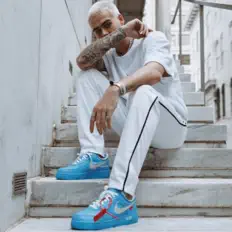 收听 Pat Muresan、观看音乐视频、阅读小传、查看巡演日期等 ！