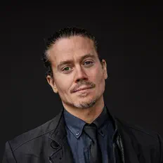 Listen to Peter Kronreif, watch music videos, read bio, see tour dates & more!
