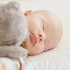 Listen to Piano musique académie pour bébé, watch music videos, read bio, see tour dates & more!