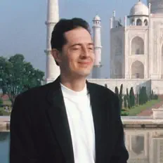 Escucha a Tomaz Lima, mira videos musicales, lee su biografía, consulta las fechas de las gira y más.