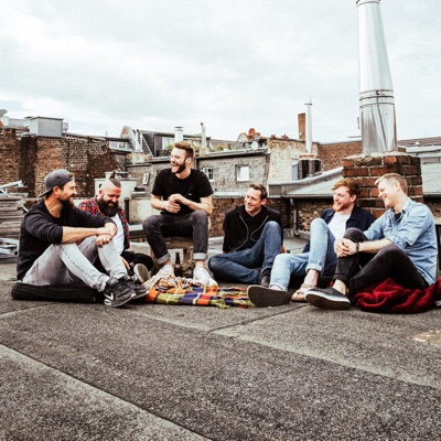 Listen to Stadtrand, watch music videos, read bio, see tour dates & more!