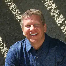 聆聽 Greg Bentley、觀看音樂影片、閱讀小傳、查看巡演日期等！