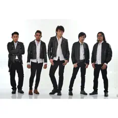 Listen to Akim And The Majistret, watch music videos, read bio, see tour dates & more!