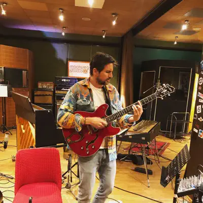 Listen to Tom Beck, watch music videos, read bio, see tour dates & more!