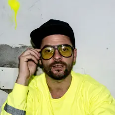 Listen to Tom Staar, watch music videos, read bio, see tour dates & more!