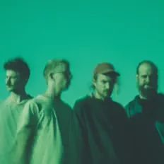 Dengarkan Seed to Tree, tonton video musik, baca bio, lihat tanggal tur & lainnya!