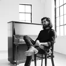 Listen to Laurence Castera, watch music videos, read bio, see tour dates & more!